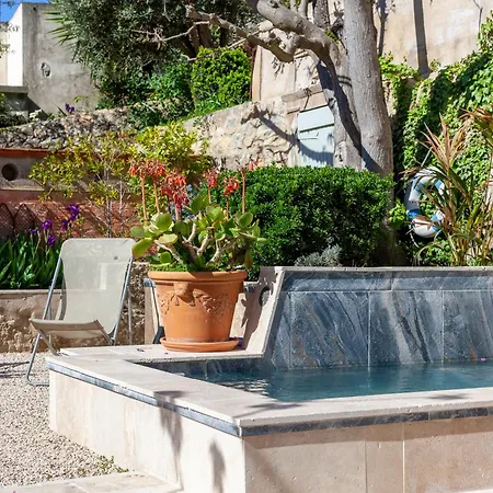 Maisonnette Indépendante * Cassis