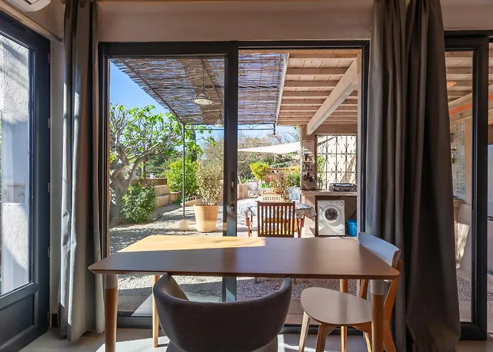 Maisonnette Independante *